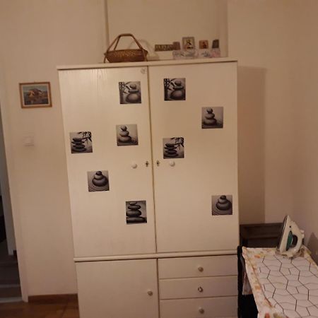 Apartment On Dimitrakopoulou Athens Luaran gambar